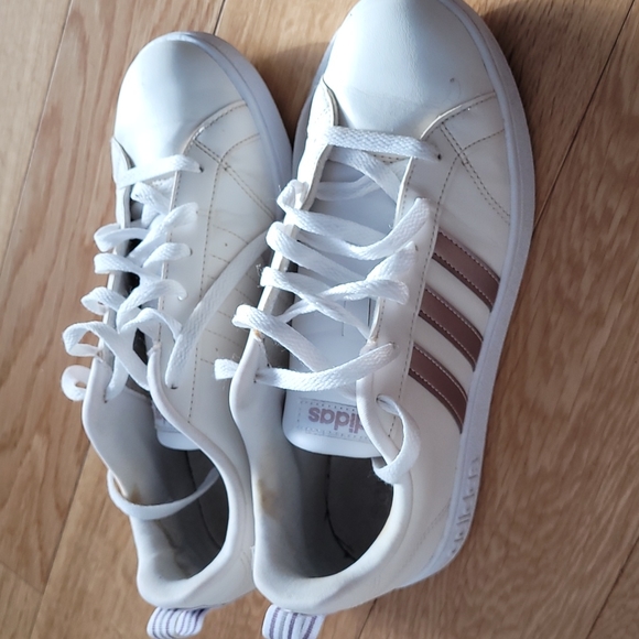 adidas Shoes - Adidas  sneakers